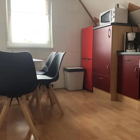 Sad100 - Gemuetliche Monteurwohnungen In Apartment Schwandorf in Bayern